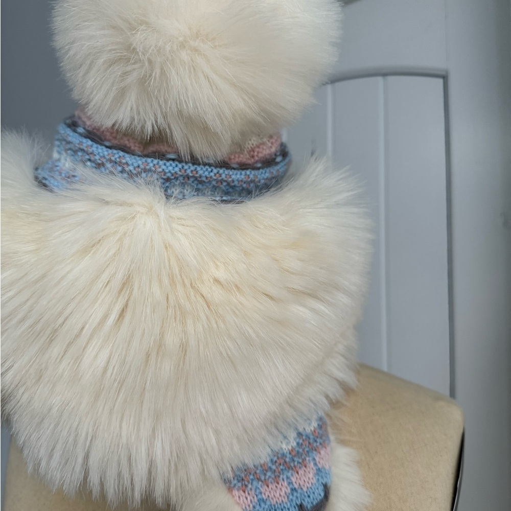 Free People Faux Fur Trapper Winter Hat with Faux Fur Fingerless gloves O/S - Picture 10 of 11